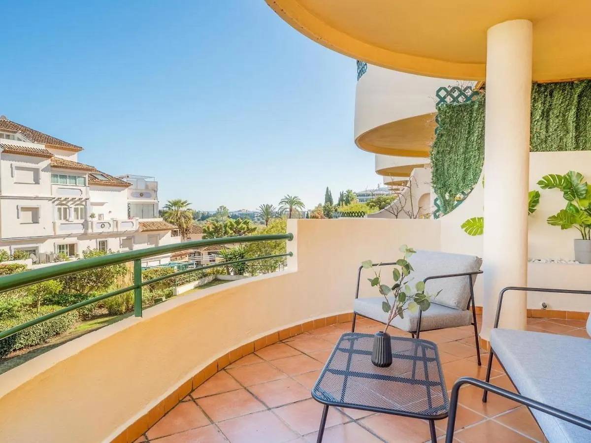 Lägenhet Senorio De Aloha 2 Bedroom Within Walking Distance To Puerto Banus Marbella